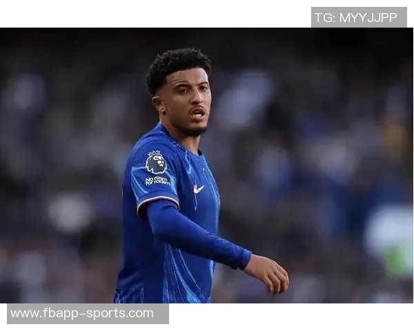 桑乔表现低迷被换下场5场比赛未能进球助攻引发热议