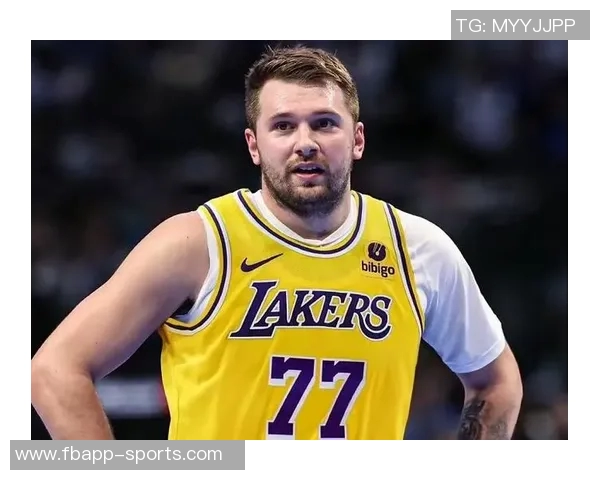 里夫斯谈东契奇交易震惊感受认为他正在逐步适应新环境